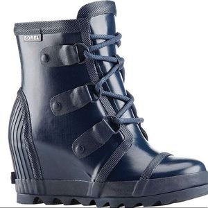 Sorel Joan Rain Wedge Gloss Rubber Boot